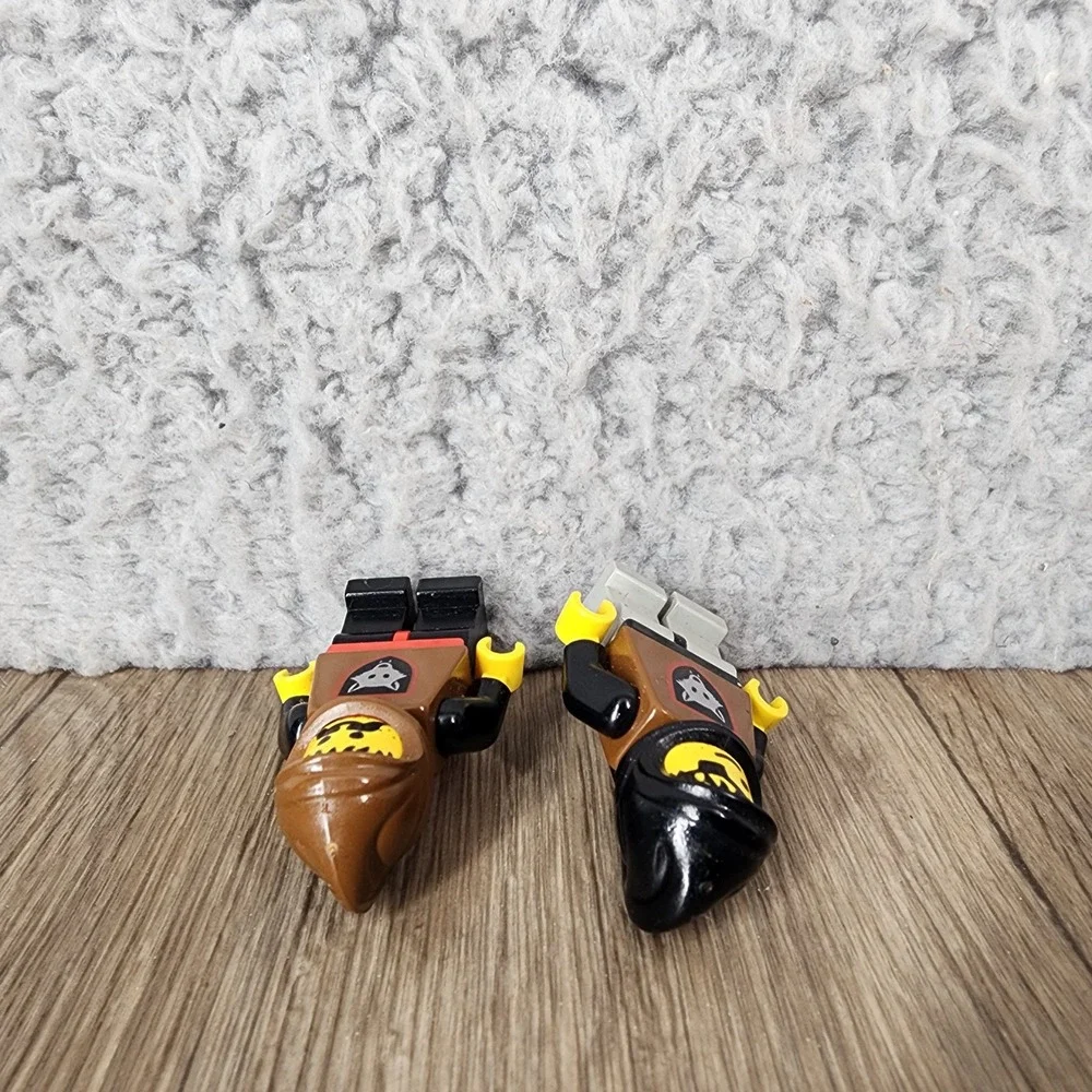 Vintage LEGO Wolfpack Castle Minifigures Lot of 2 Mustache Eye Patch 1990s